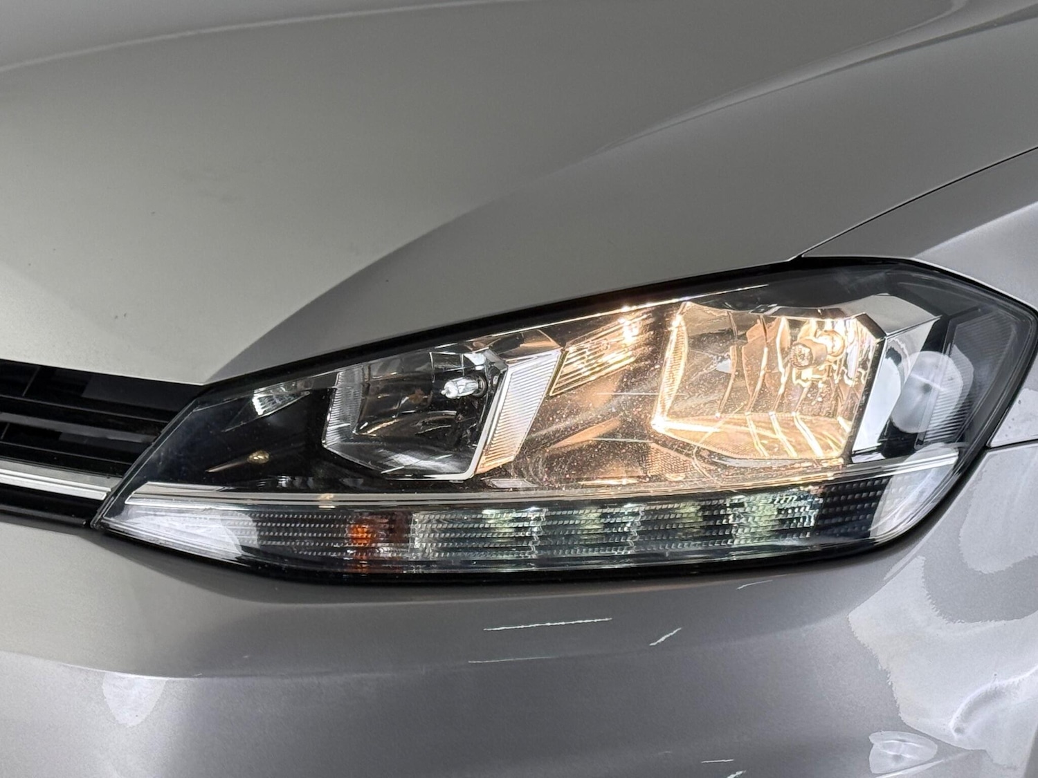 Used Volkswagen Golf 2017 for sale - 76606931: Photo 7