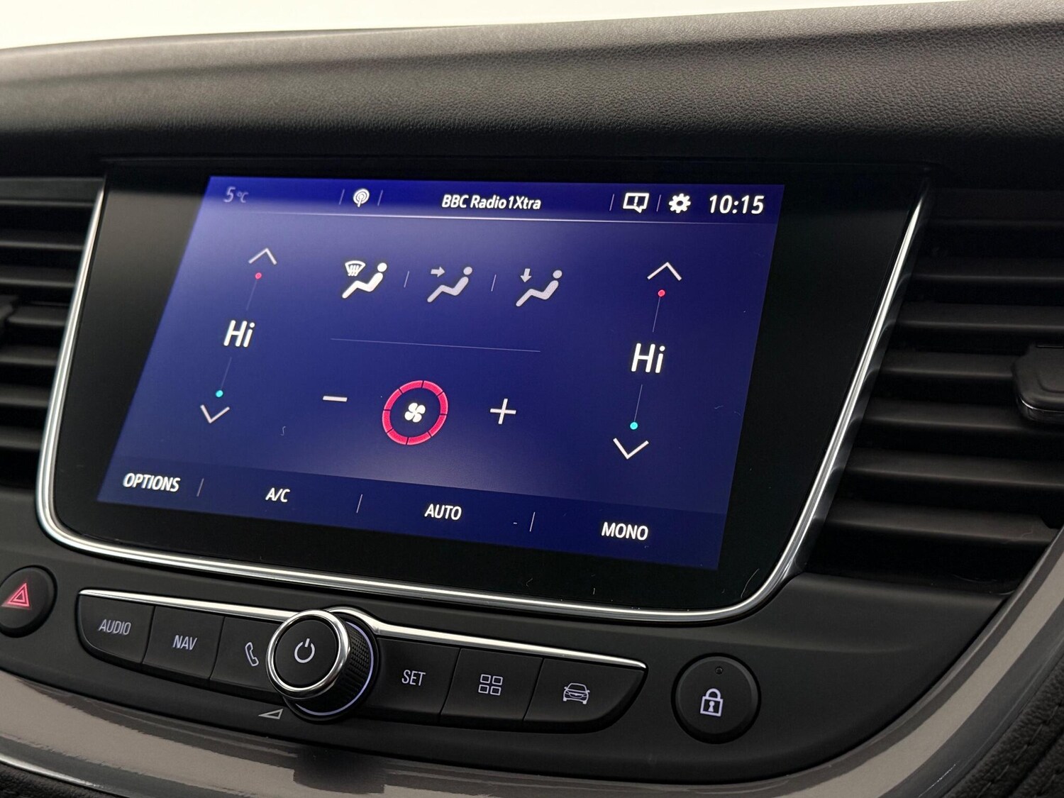 Used Vauxhall Grandland X 2018 for sale - 77246955: Photo 21