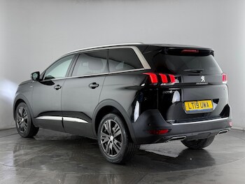 Used Peugeot 5008 2019 for sale - 77259957: Photo
