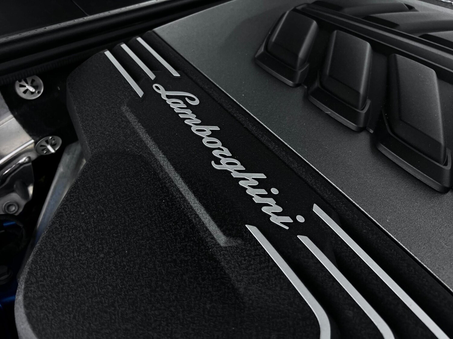 Used Lamborghini Urus for sale - 76993372: Photo 24