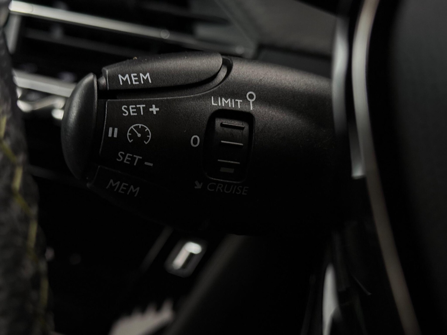 Used Peugeot 208 2021 for sale - 77259762: Photo 17