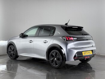 Used Peugeot 208 2021 for sale - 77259762: Photo