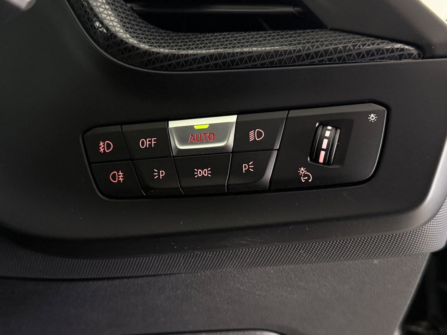 Used BMW 1 Series 2020 for sale - 76467316: Photo 37