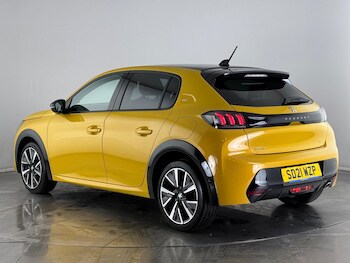 Used Peugeot 208 2021 for sale - 77260191: Photo