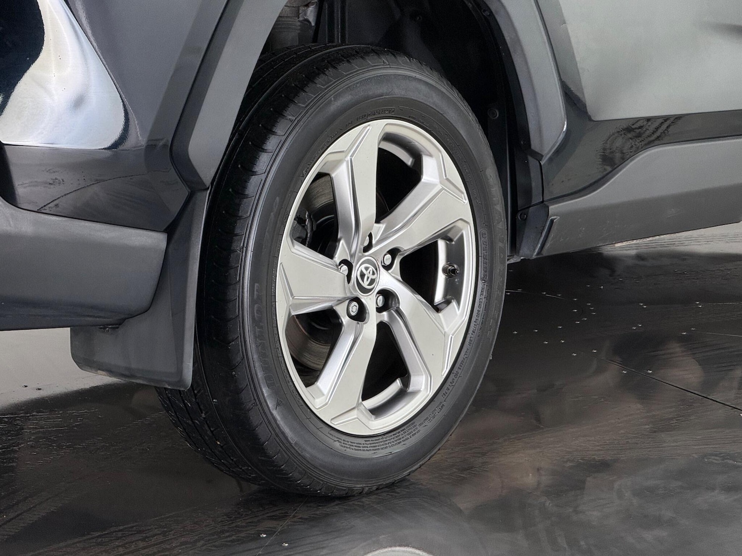 Used Toyota RAV4 2020 for sale - 76538747: Photo 13