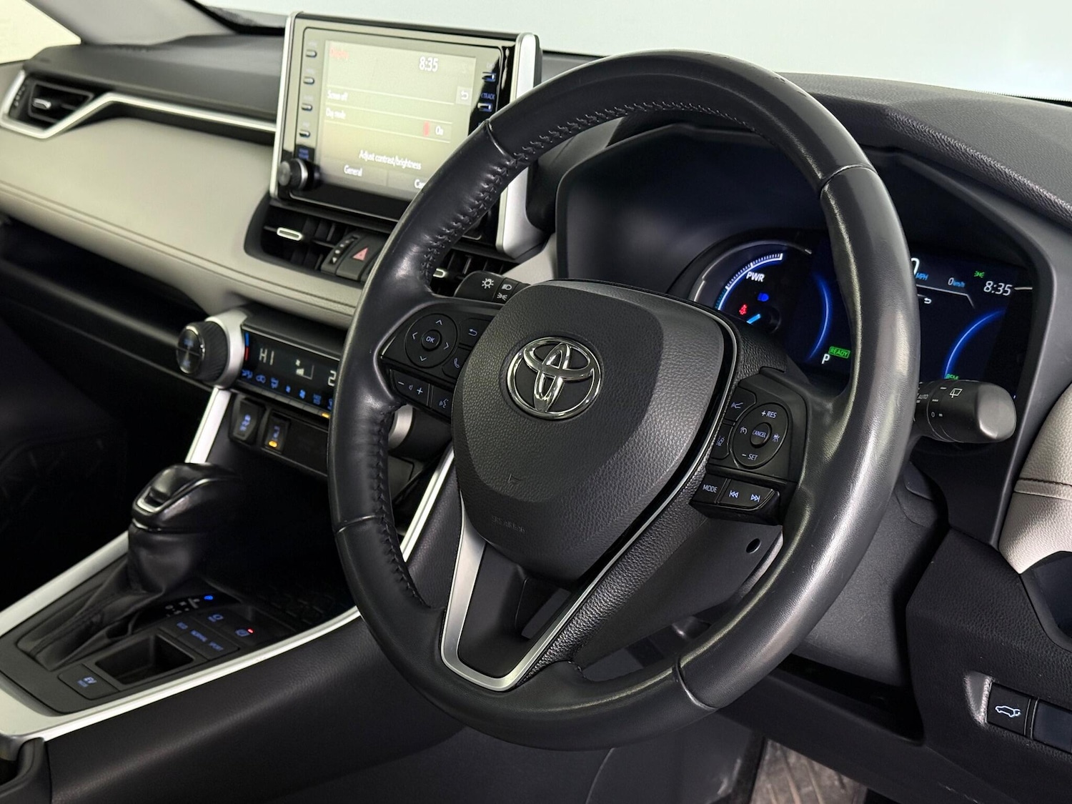 Used Toyota RAV4 2020 for sale - 76538747: Photo 16