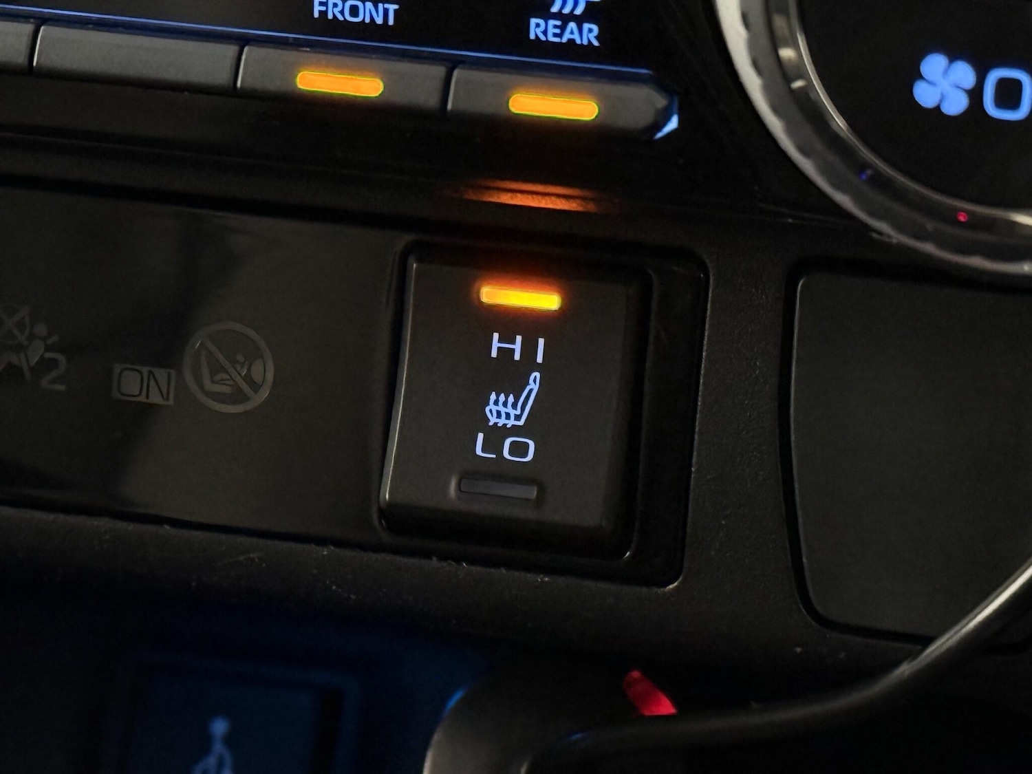 Used Toyota RAV4 2020 for sale - 76538747: Photo 43