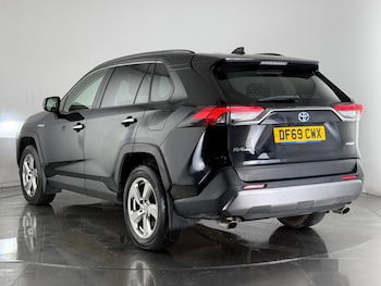 Used Toyota RAV4 2020 for sale - 76538747: Photo