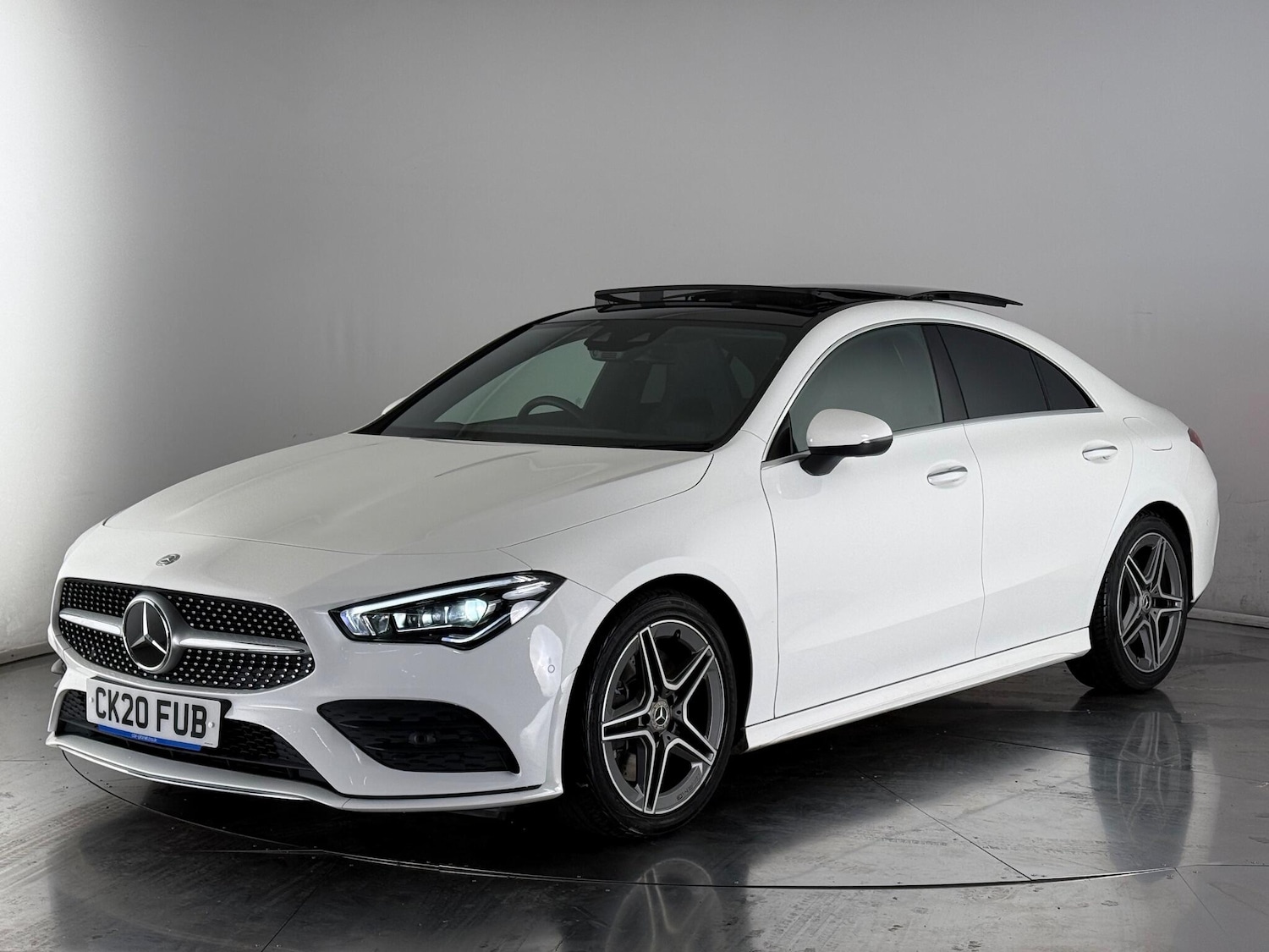 Used Mercedes-Benz CLA 2020 for sale - 77217086: Photo 2