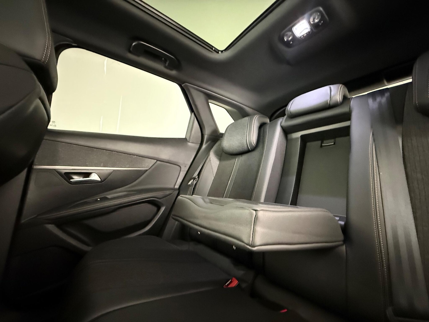 Used Peugeot 3008 2019 for sale - 76714477: Photo 16