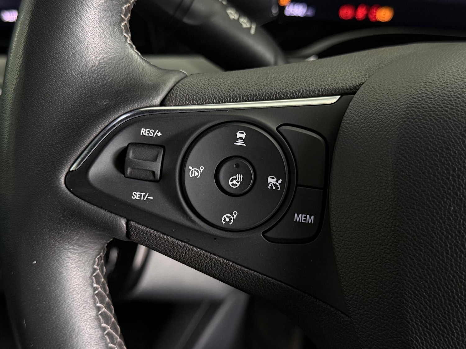 Used Vauxhall Mokka 2023 for sale - 77260548: Photo 16