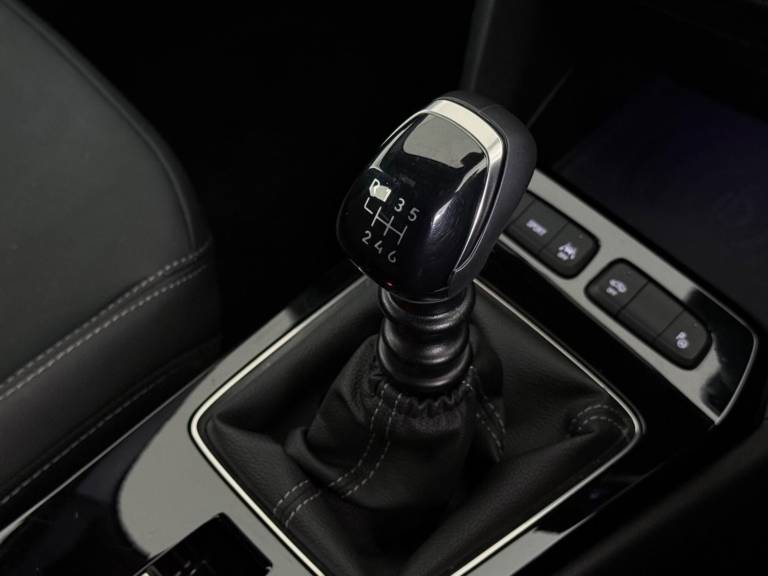 Used Vauxhall Mokka 2023 for sale - 77260548: Photo 31