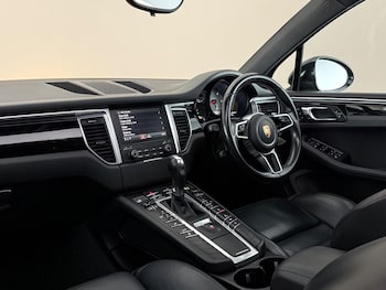 Used Porsche Macan 2016 for sale - 79453945: Photo