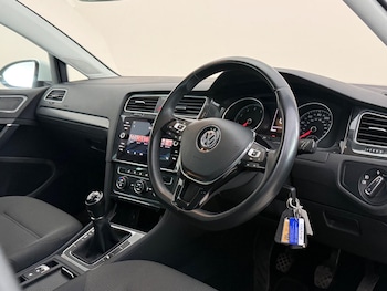 Used Volkswagen Golf 2020 for sale - 78966377: Photo
