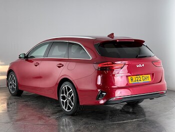 Used Kia Ceed 2022 for sale - 76467349: Photo