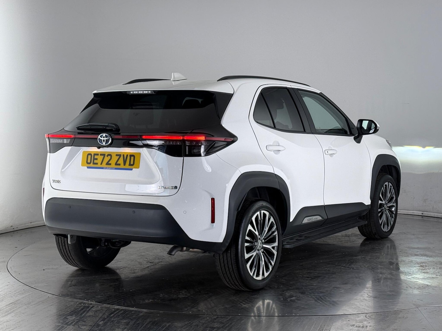 Used Toyota Yaris Cross 2022 for sale - 77182904: Photo 4