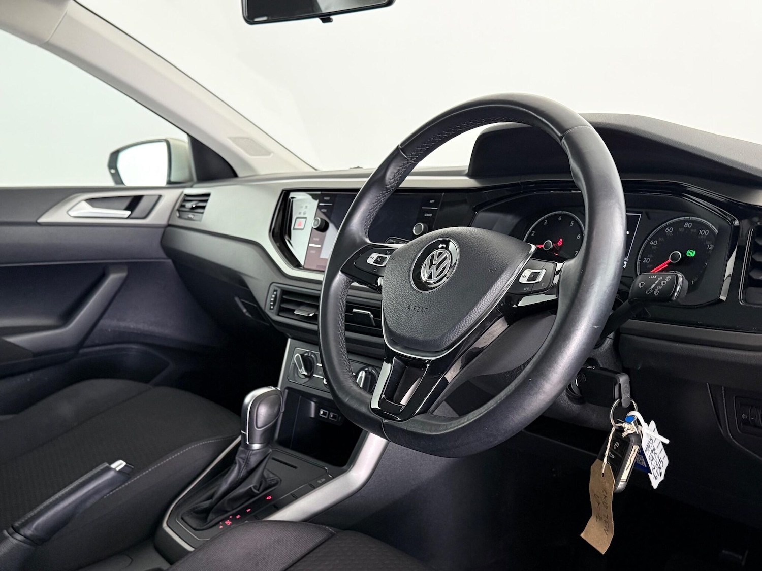 Used Volkswagen Polo 2019 for sale - 77222069: Photo 15