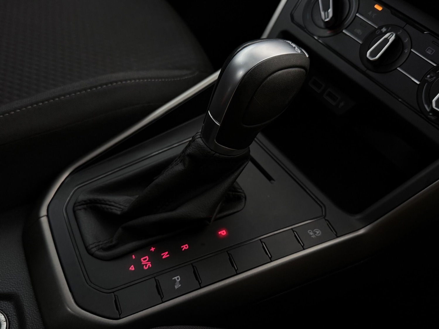 Used Volkswagen Polo 2019 for sale - 77222069: Photo 28