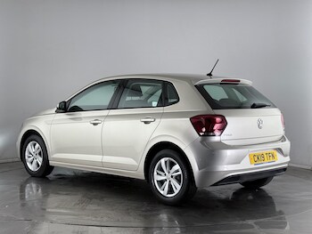 Used Volkswagen Polo 2019 for sale - 77222069: Photo