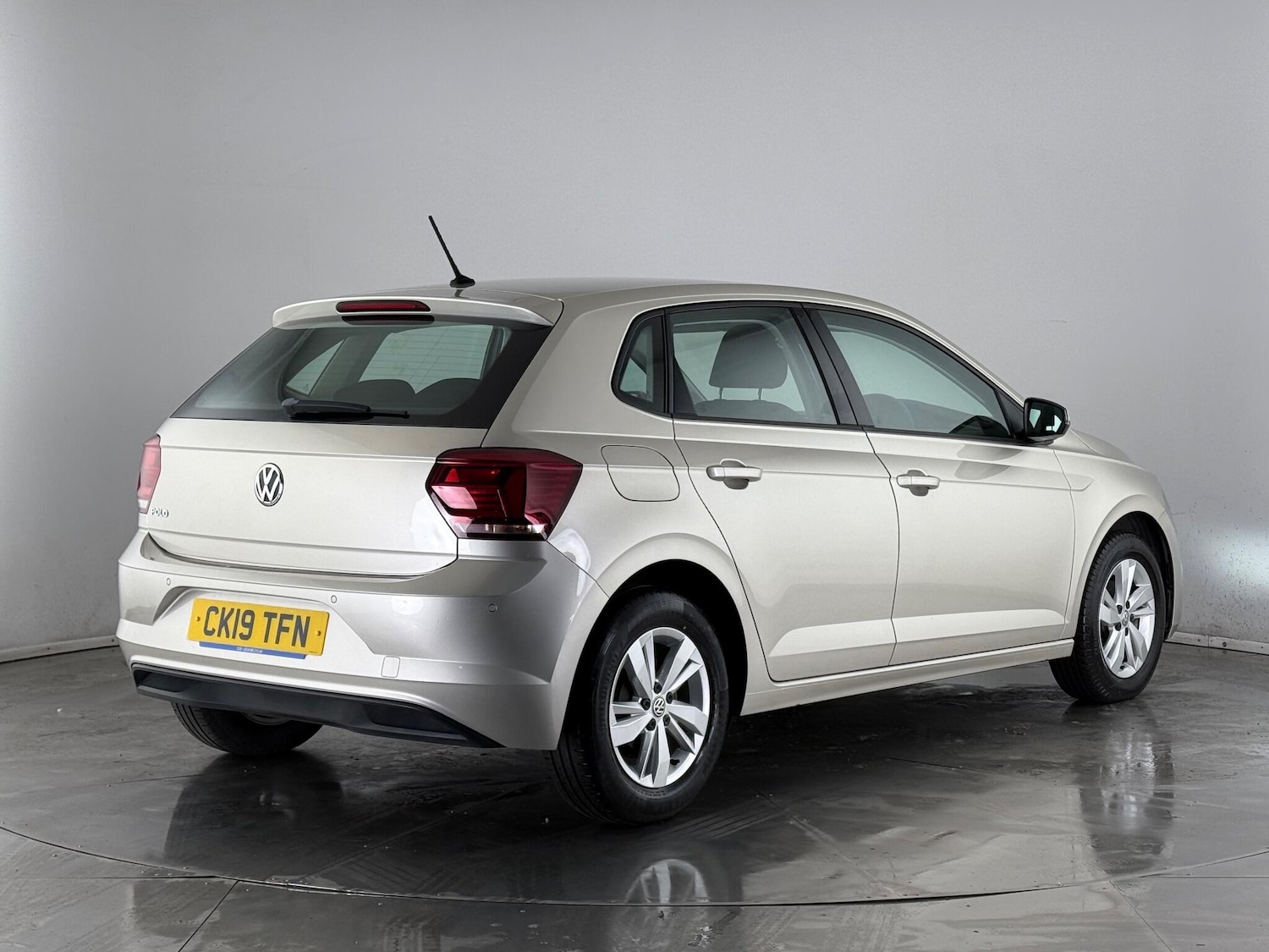 Used Volkswagen Polo 2019 for sale - 77222069: Photo 6