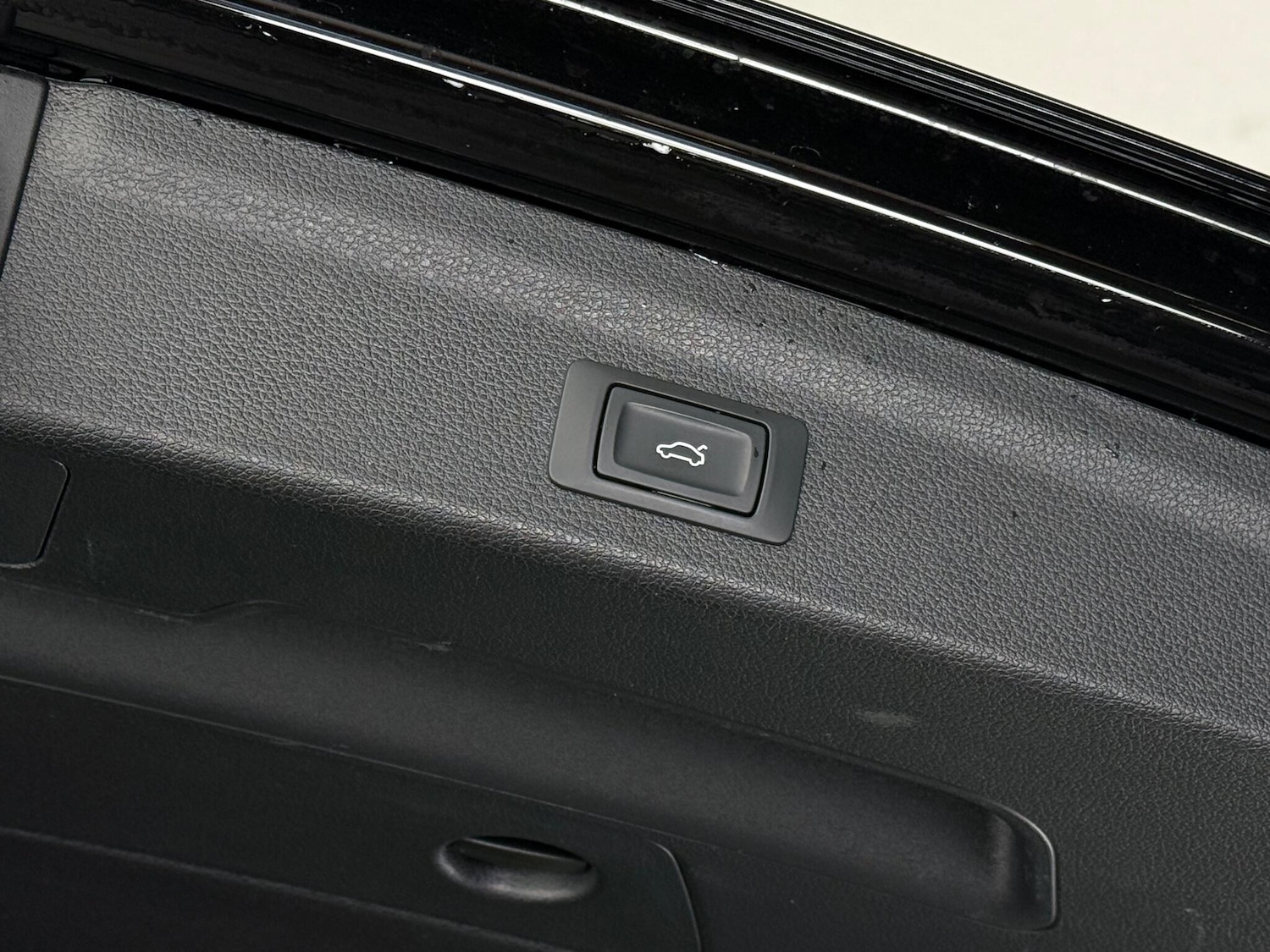 Used Audi Q3 2019 for sale - 76688696: Photo 14