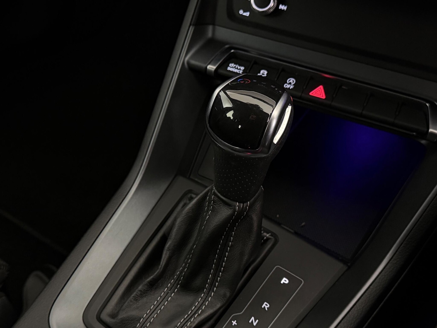 Used Audi Q3 2019 for sale - 76688696: Photo 40