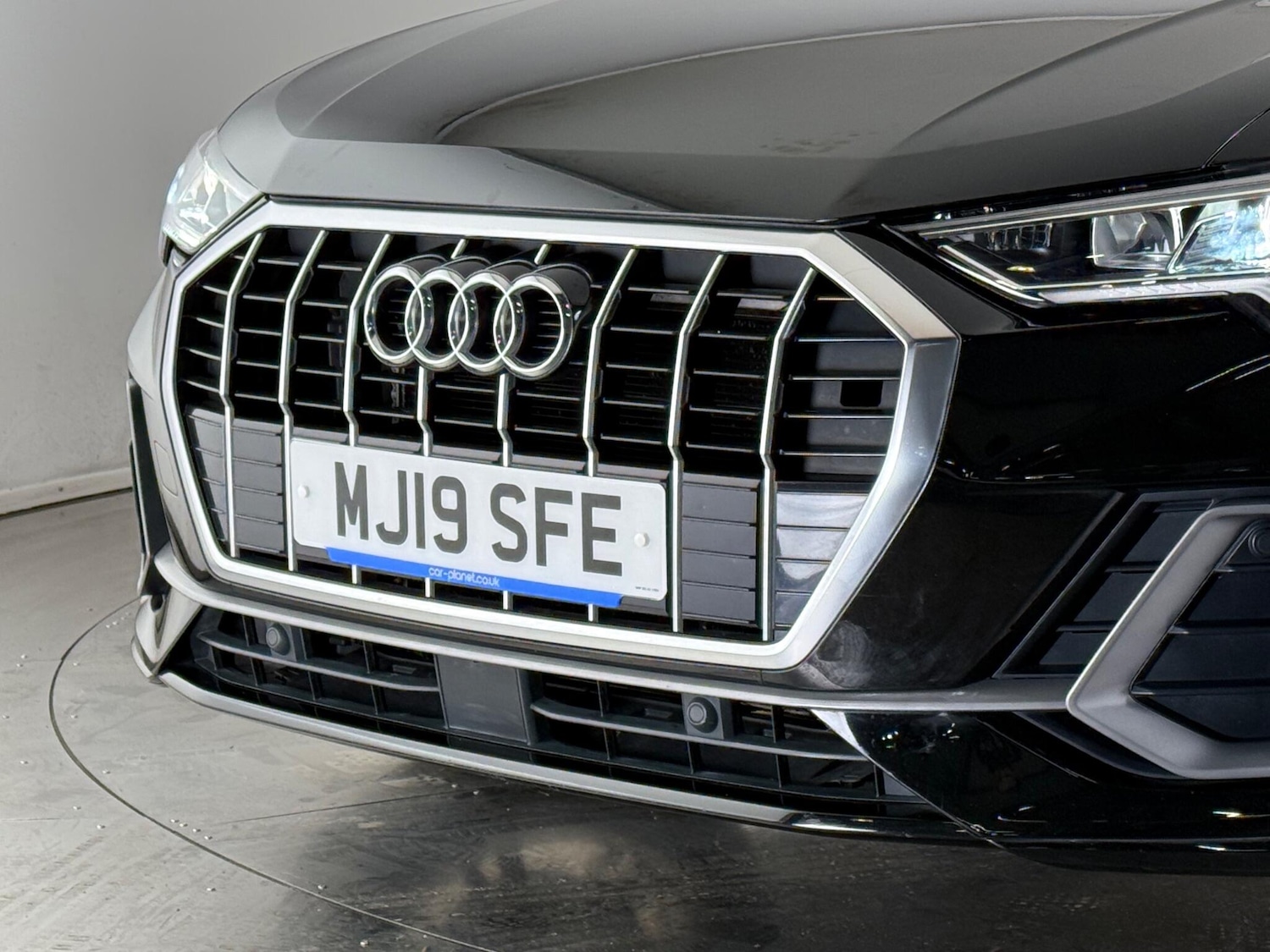 Used Audi Q3 2019 for sale - 76688696: Photo 45