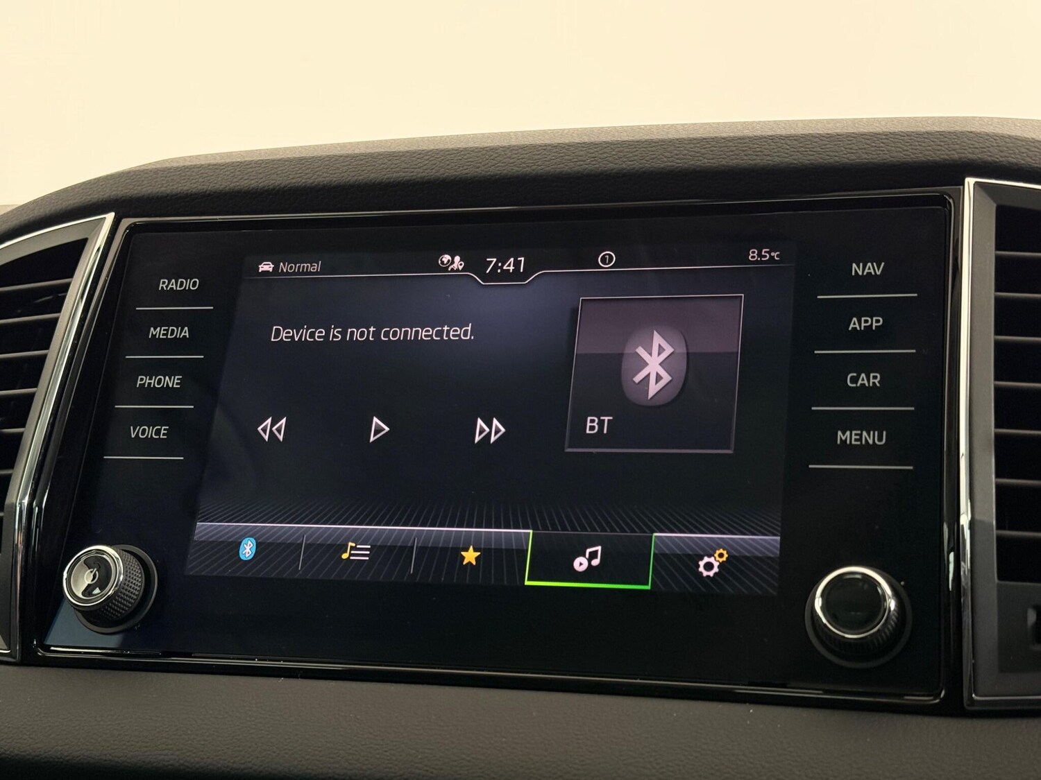 Used Skoda Karoq 2022 for sale - 77525212: Photo 20