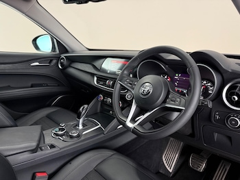 Used Alfa Romeo Stelvio 2019 for sale - 79037418: Photo