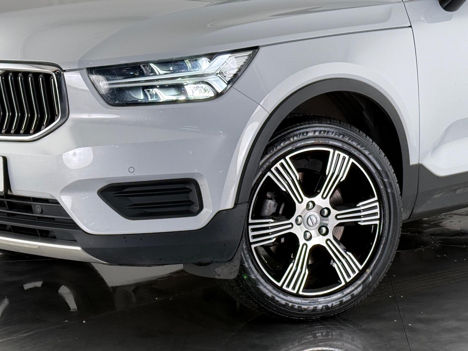 Used Volvo XC40 2022 for sale - 77183090: Photo 37