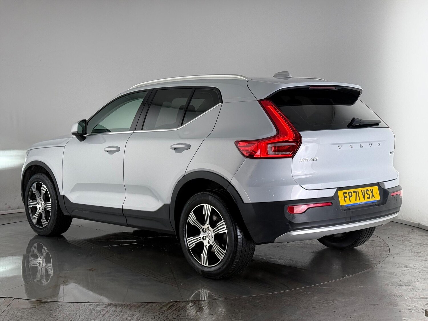 Used Volvo XC40 2022 for sale - 77183090: Photo 4