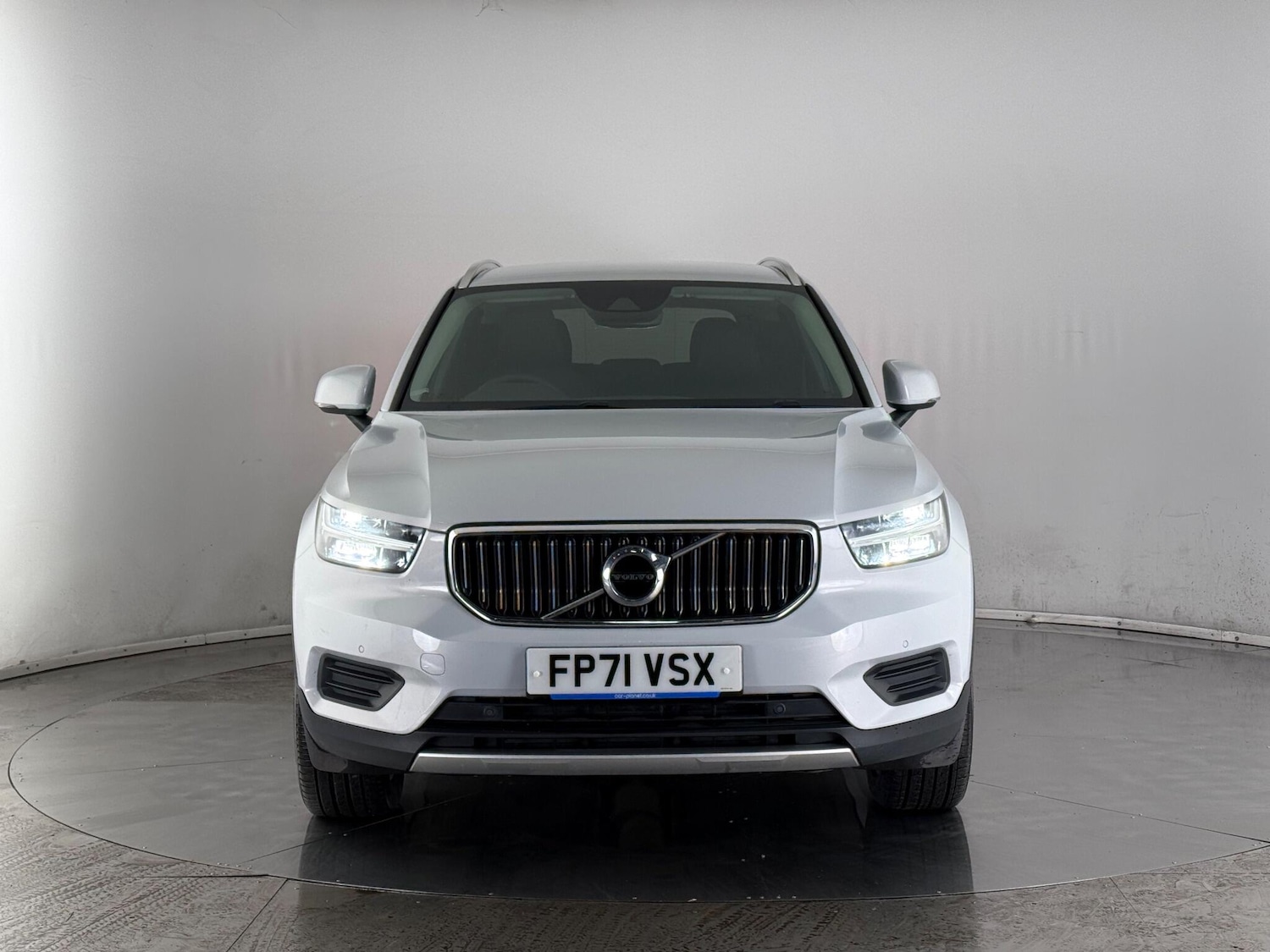 Used Volvo XC40 2022 for sale - 77183090: Photo 5