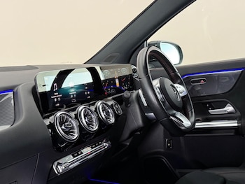 Used Mercedes-Benz GLA 2021 for sale - 79076353: Photo