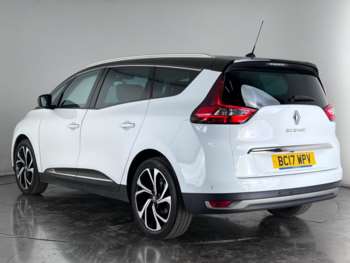 Used Renault Grand Scenic 2017 for sale - 74331840: Photo
