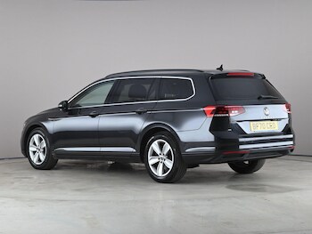 Used Volkswagen Passat 2020 for sale - 78348698: Photo