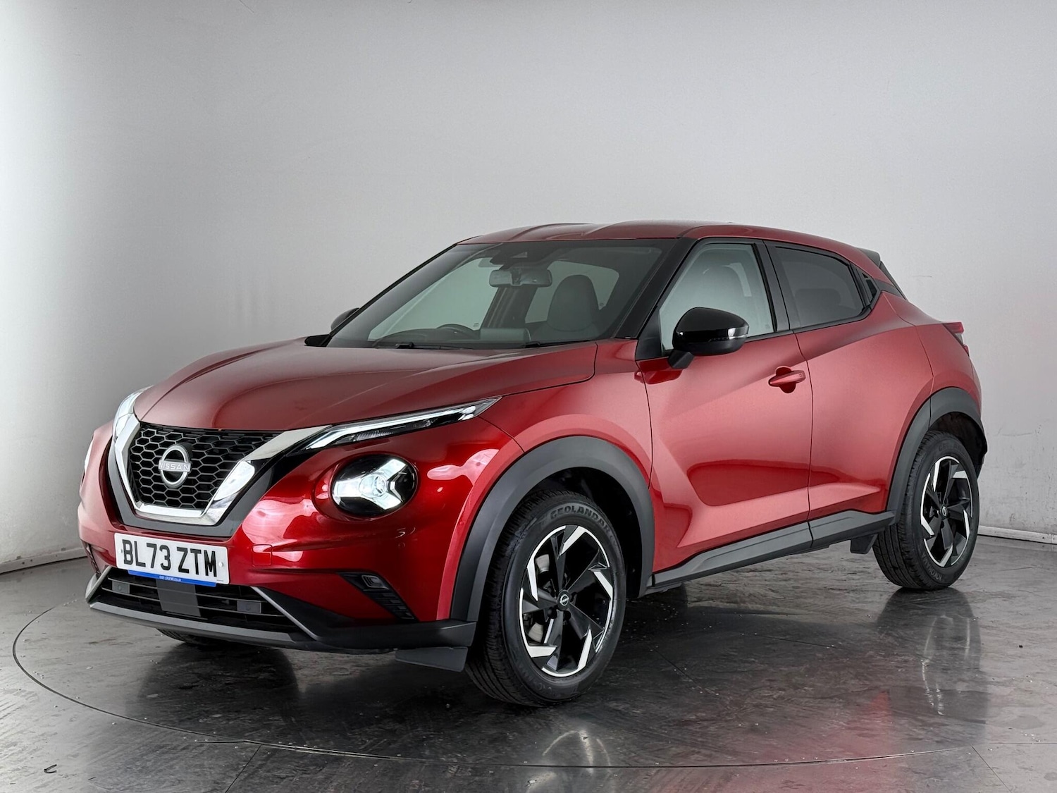 Used Nissan Juke 2023 for sale - 76466747: Photo 4