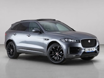 Used Jaguar F-Pace 2019 for sale - 79034632: Photo