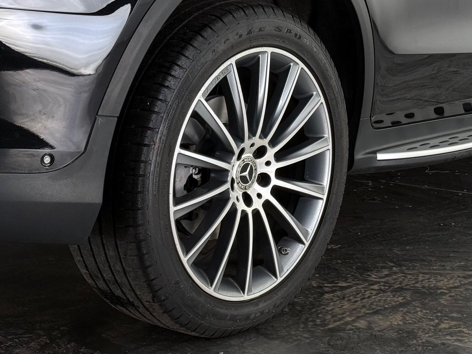 Used Mercedes-Benz GLC 2018 for sale - 76802379: Photo 11