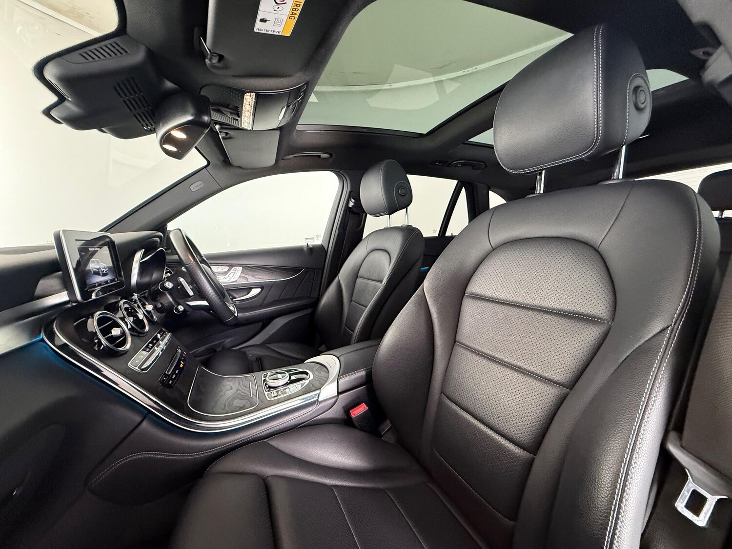 Used Mercedes-Benz GLC 2018 for sale - 76802379: Photo 16