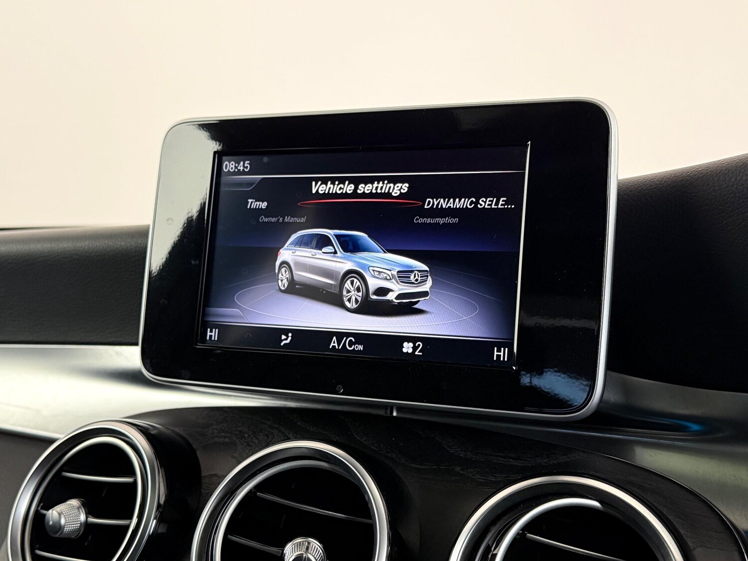 Used Mercedes-Benz GLC 2018 for sale - 76802379: Photo 36