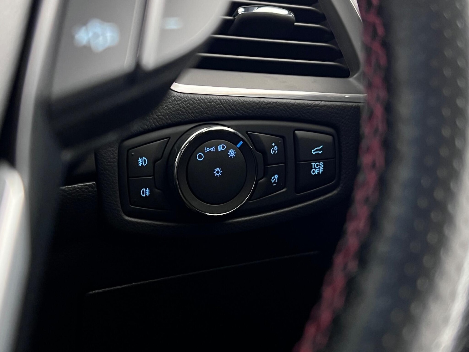 Used Ford Edge 2019 for sale - 77222189: Photo 40