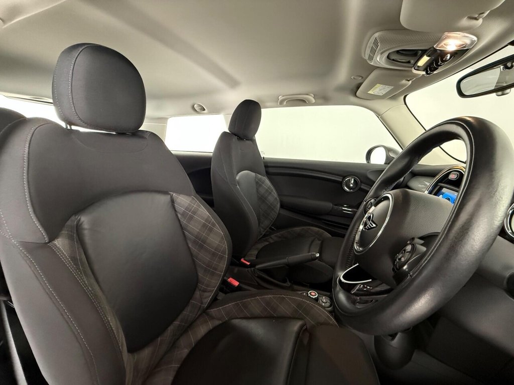 Used MINI Hatch 2018 for sale - 75859785: Photo 16