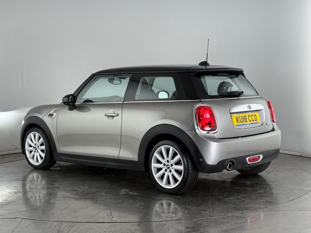 Used MINI Hatch 2018 for sale - 75859785: Photo 4
