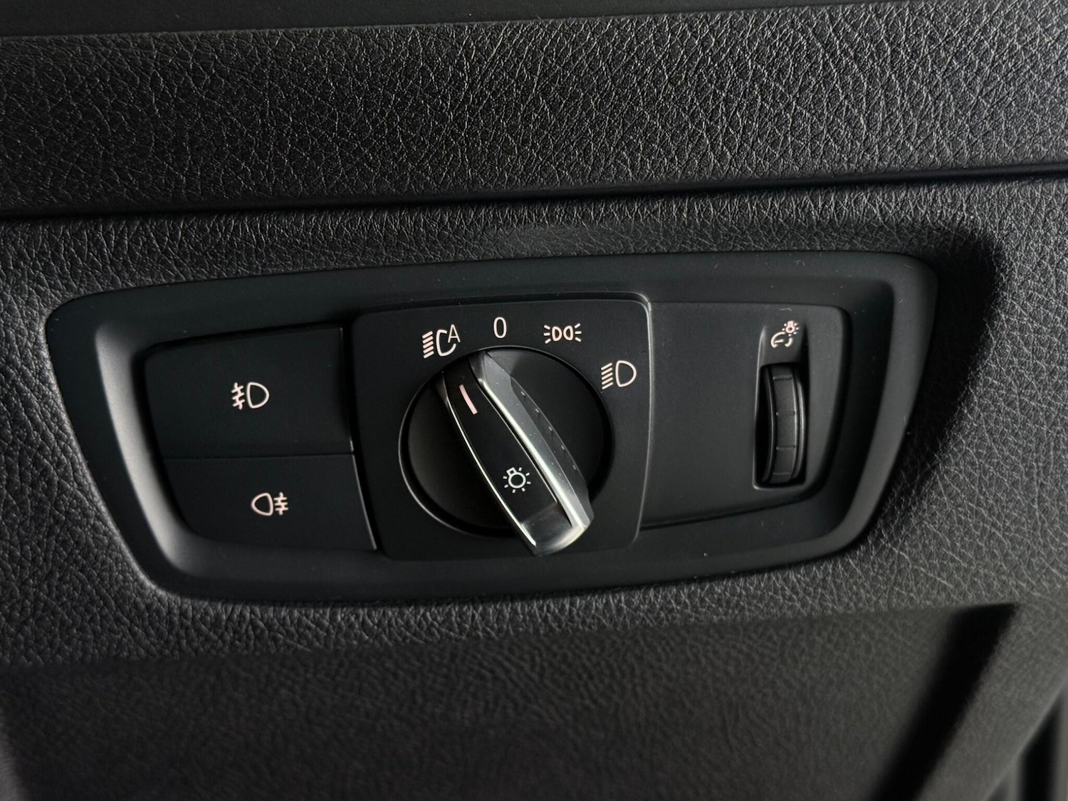 Used BMW 2 Series 2018 for sale - 77738799: Photo 12