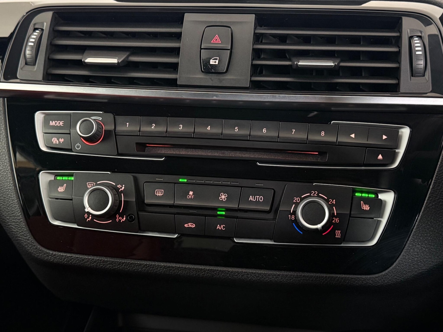 Used BMW 2 Series 2018 for sale - 77738799: Photo 22