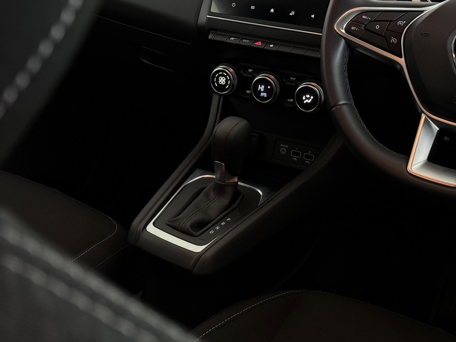 Used Renault Captur 2021 for sale - 77222215: Photo 34