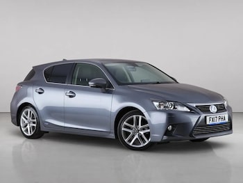 Used Lexus CT 2017 for sale - 79039539: Photo