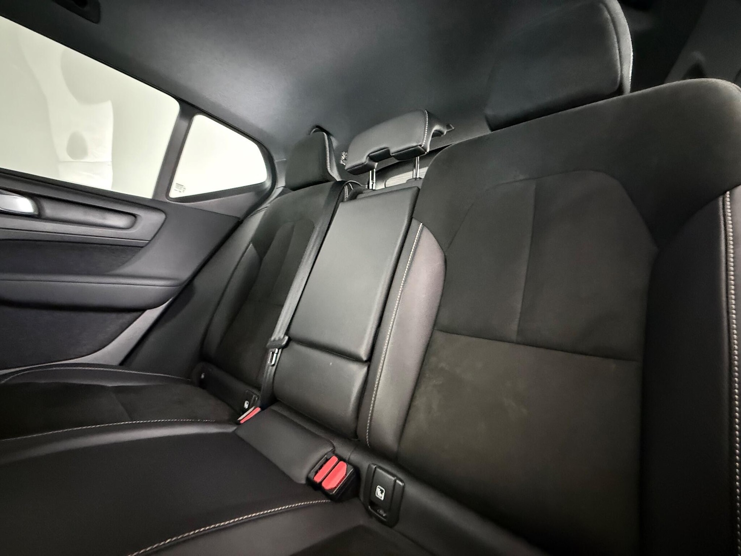 Used Volvo XC40 2021 for sale - 77268221: Photo 13