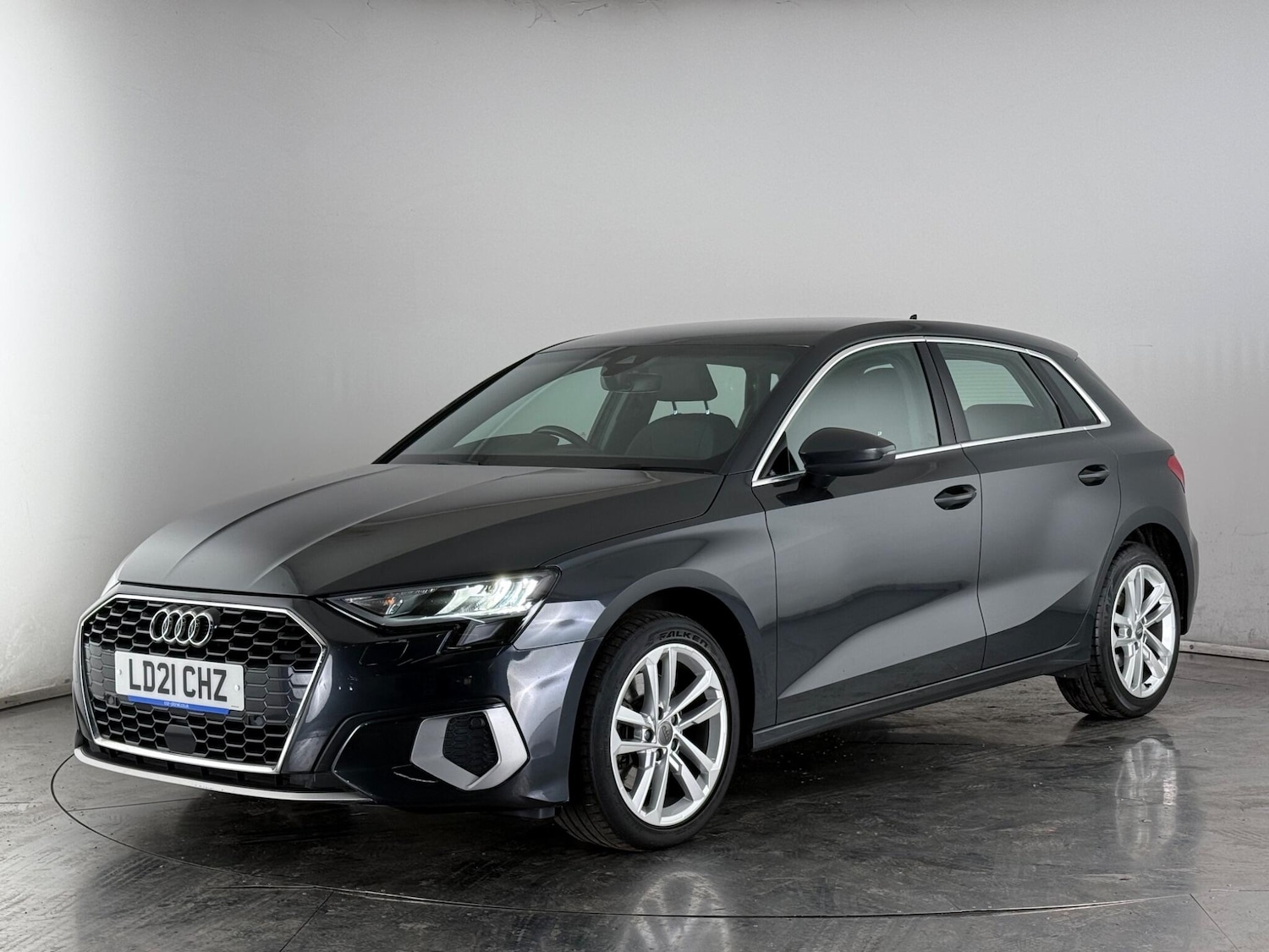 Used Audi A3 2021 for sale - 77769867: Photo 2