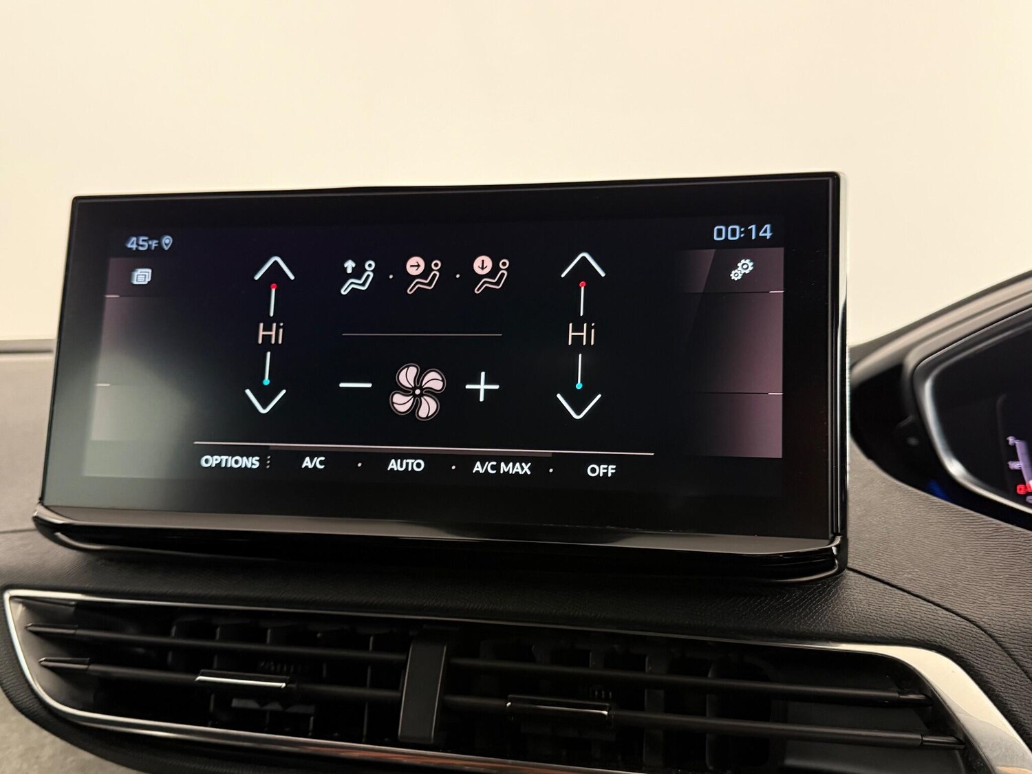 Used Peugeot 5008 2022 for sale - 77246040: Photo 30